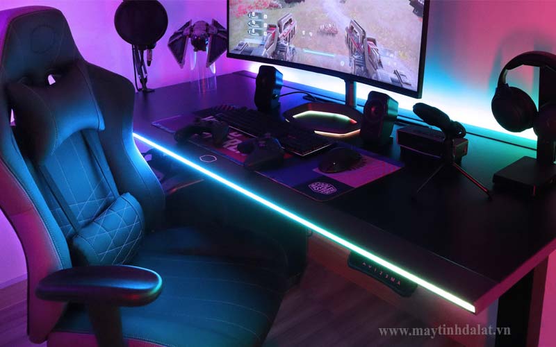 Combo bàn ghế gaming và ghế công thái học lắp ráp tại nhà Đà Lạt