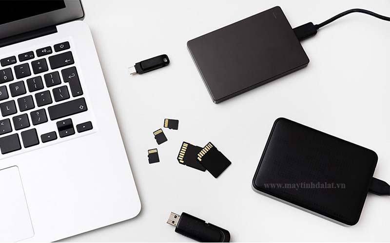 Ổ cứng SSD, HDD di động, USB và thẻ nhớ chính hãng tại Maytinhdalat.vn