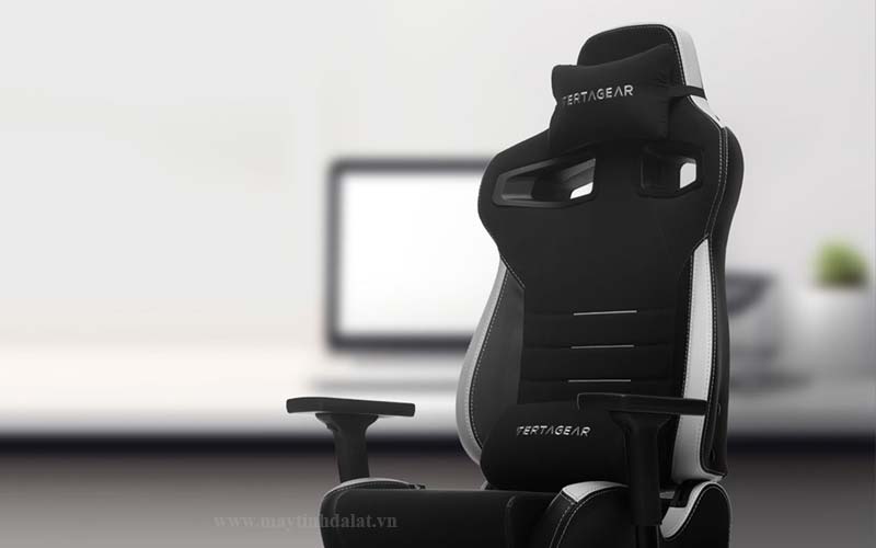 Ghế Vertagear chính hãng tại Vũ Trang Computer Đà Lạt khách hàng trải nghiệm trực tiếp