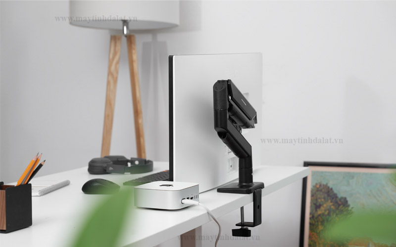 Không gian làm việc tối giản, gọn gàng với giá đỡ màn hình HyperWork Core Arm SA01