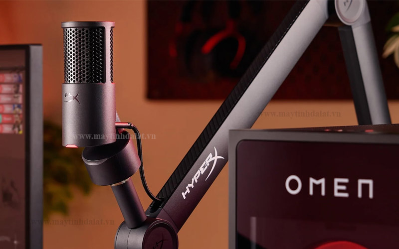 Tương thích hoàn hảo với các tay đỡ micro Boom Arm qua ren 3/8 và 5/8 inch