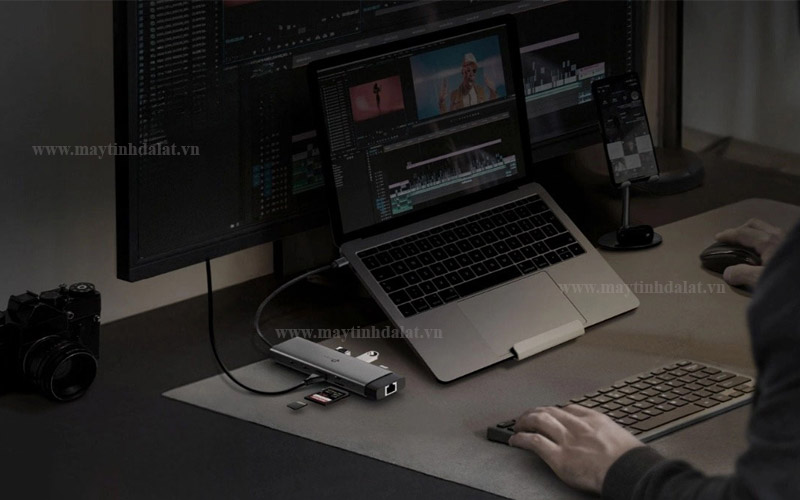 Hub chuyển đổi Type-C 9 trong 1 TP-Link UH9120C chính hãng kết nối với laptop