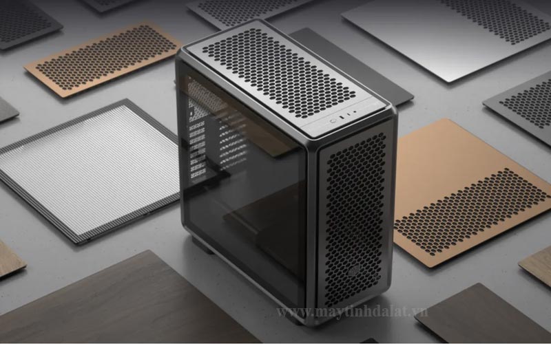 Tổng thể Cooler Master MasterFrame 600 Silver ở chế độ đứng và test bench