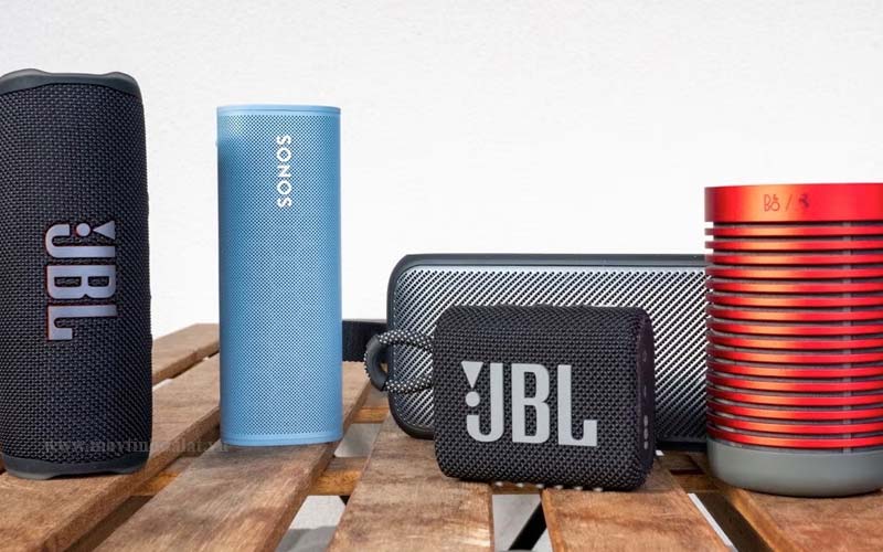 So sánh các hệ thống loa nghe nhạc 2.0 (Hi-Fi), 2.1 (bass) và Marshall (Bluetooth)