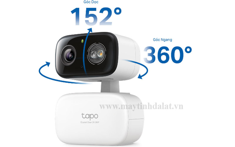 Hình ảnh minh họa khả năng quay quét ngang 360 độ và dọc 152 độ của camera Tapo C216, bao quát mọi góc trong phòng