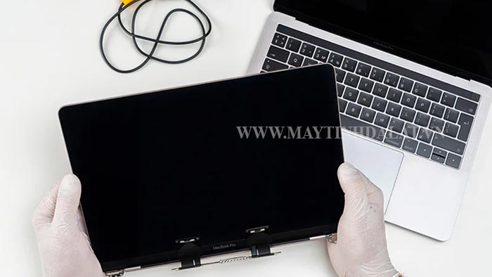 Thay màn hình Macbook Retina tại Vũ Trang Computer Đà Lạt